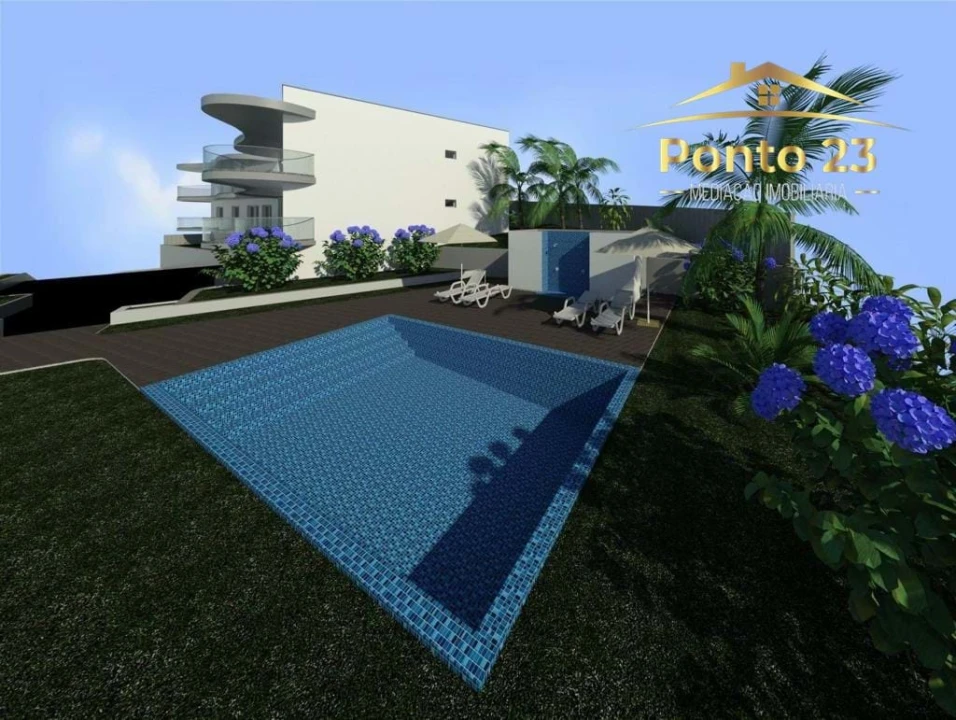 Terreno para Venda em Calheta Foto 1