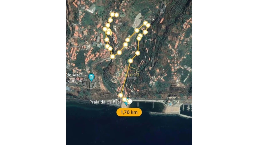 Terreno para Venda em Calheta Foto 8