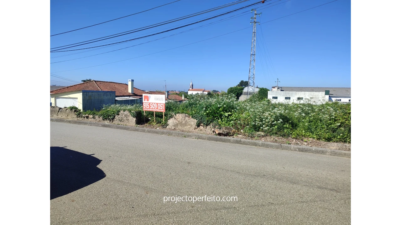 Terreno para Venda em São Paio de Oleiros Foto 4