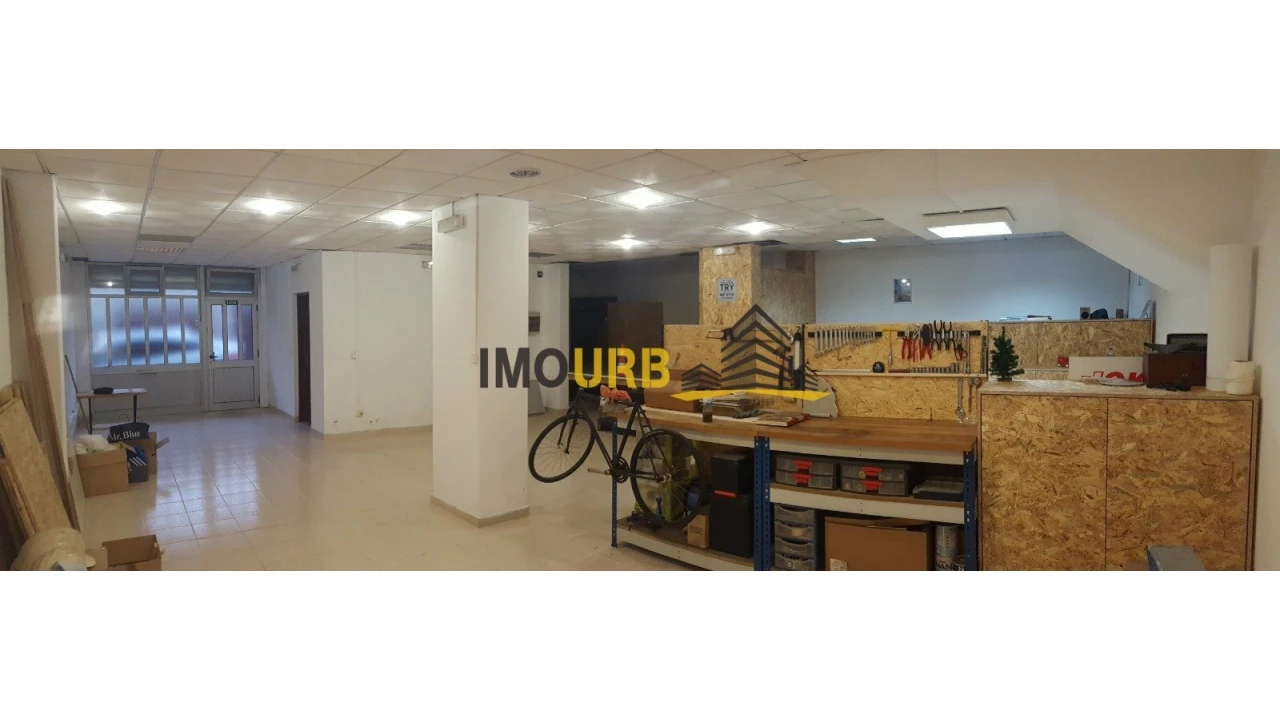 Garagem para Arrendamento em Leiria, Pousos, Barreira e Cortes Foto 3