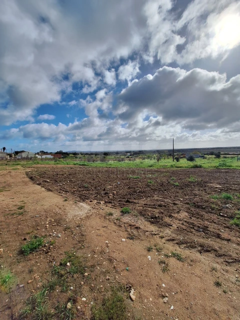 Terreno para Venda em Reguengos de Monsaraz