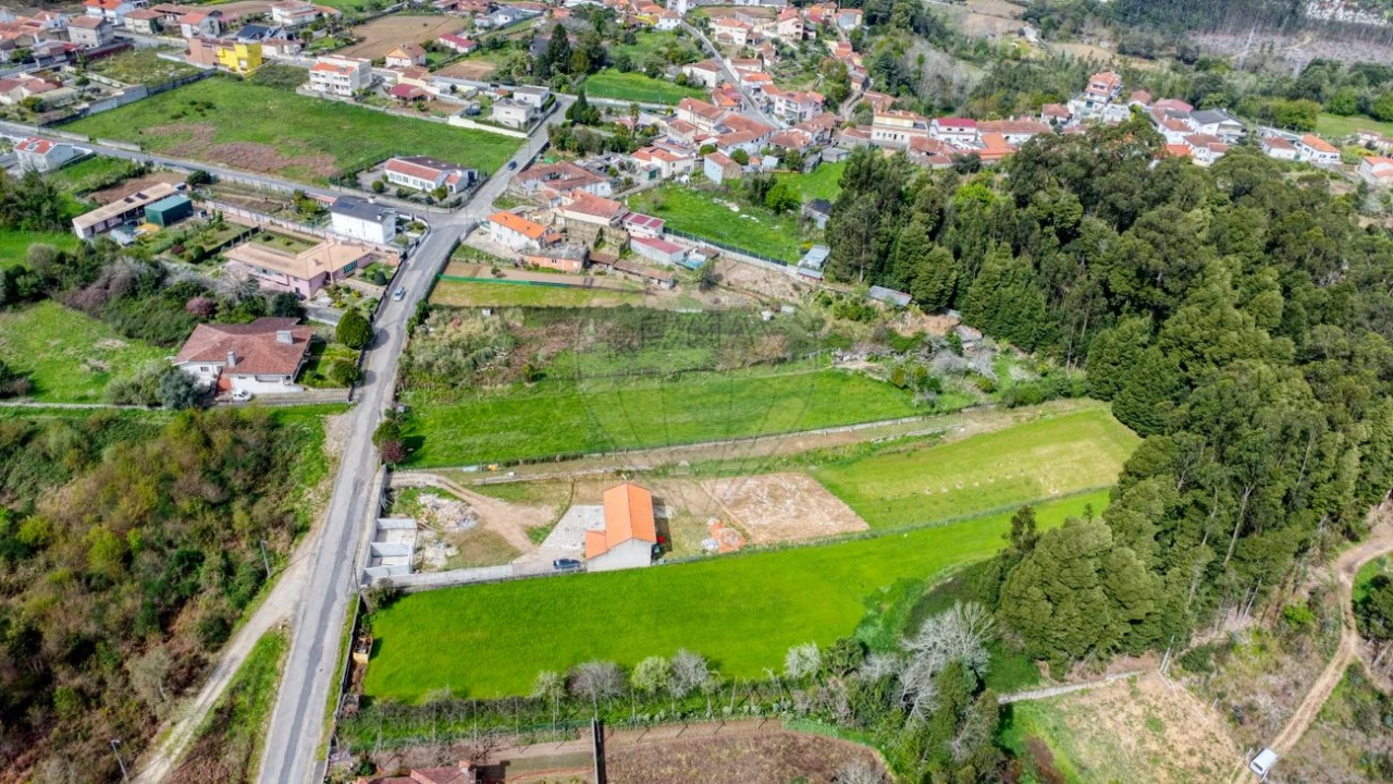 Terreno para Venda em Pedroso e Seixezelo Foto 13
