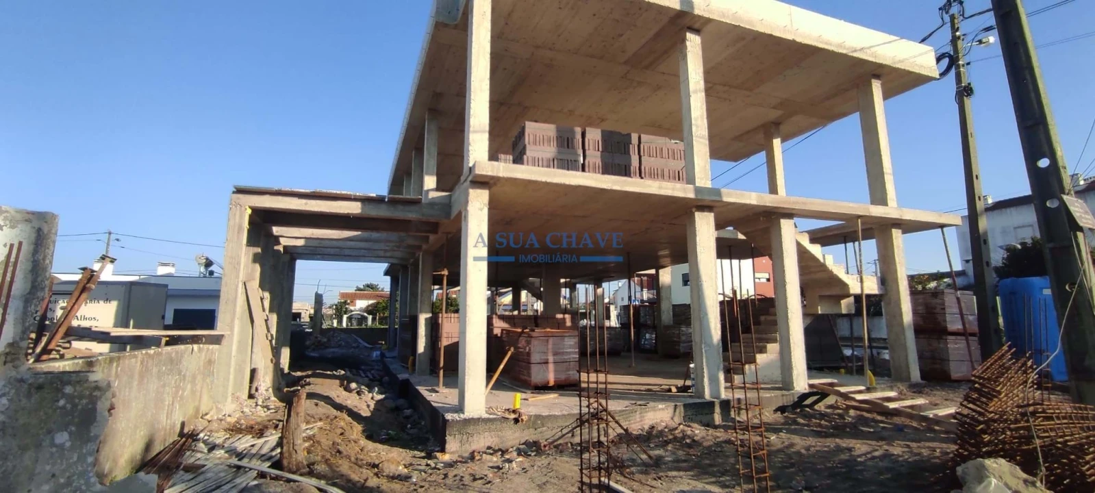 Moradia T4 para Venda em Fernao Ferro Foto 3