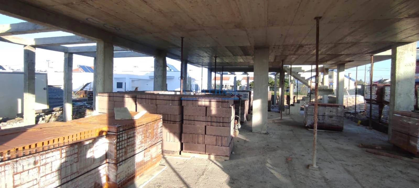 Moradia T4 para Venda em Fernao Ferro Foto 7