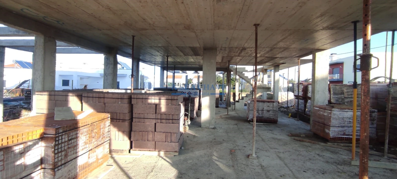 Moradia T4 para Venda em Fernao Ferro Foto 9
