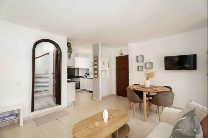 Apartamento T2 para Arrendamento férias em Quarteira