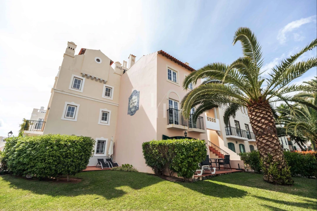 Apartamento T2 para Arrendamento férias em Quarteira Foto 19