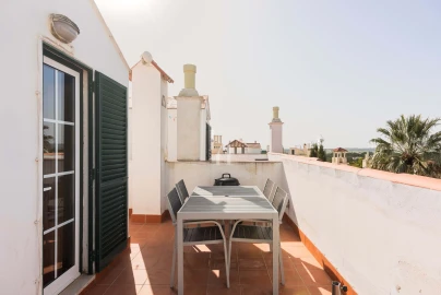 Apartamento T2 para Arrendamento férias em Quarteira