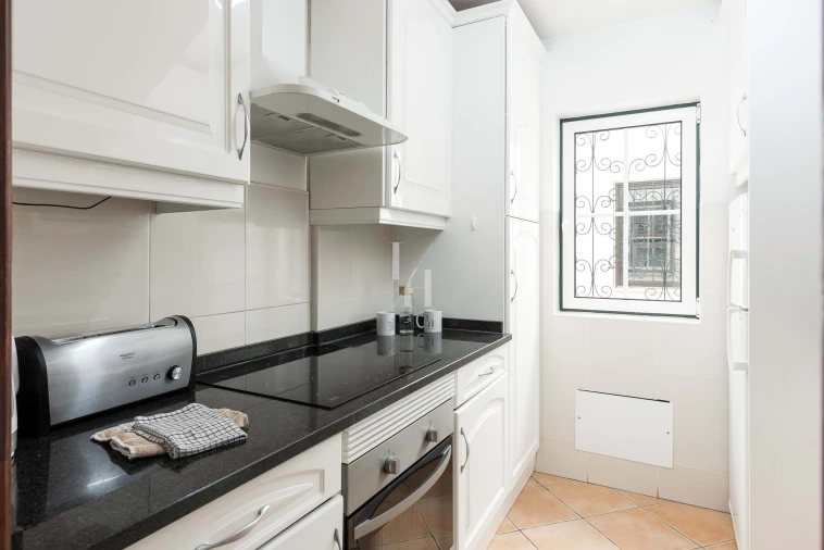 Apartamento T2 para Arrendamento férias em Quarteira Foto 11