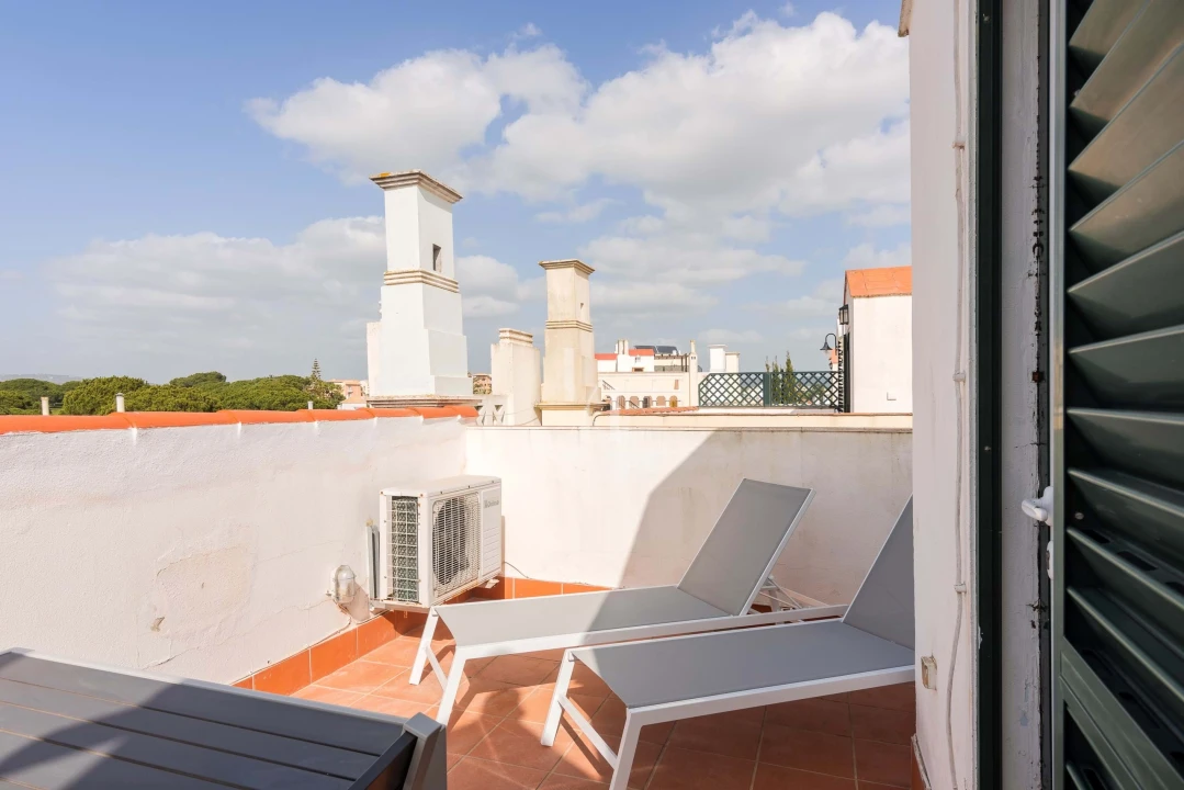 Apartamento T2 para Arrendamento férias em Quarteira Foto 23