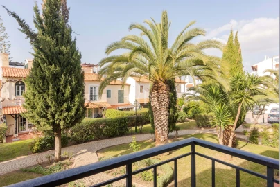 Apartamento T2 para Arrendamento férias em Quarteira