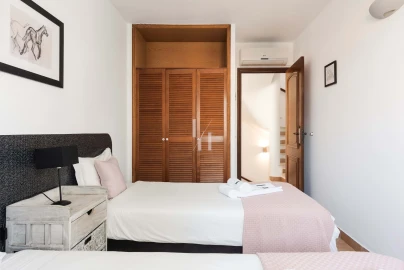 Apartamento T2 para Arrendamento férias em Quarteira
