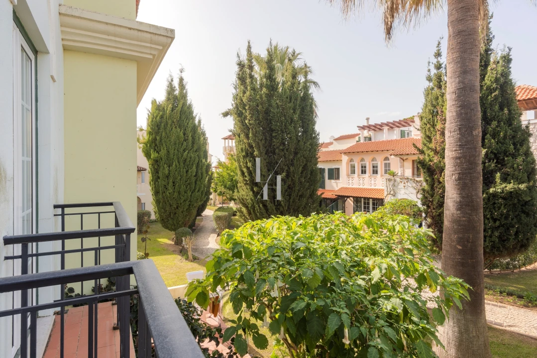 Apartamento T2 para Arrendamento férias em Quarteira Foto 8