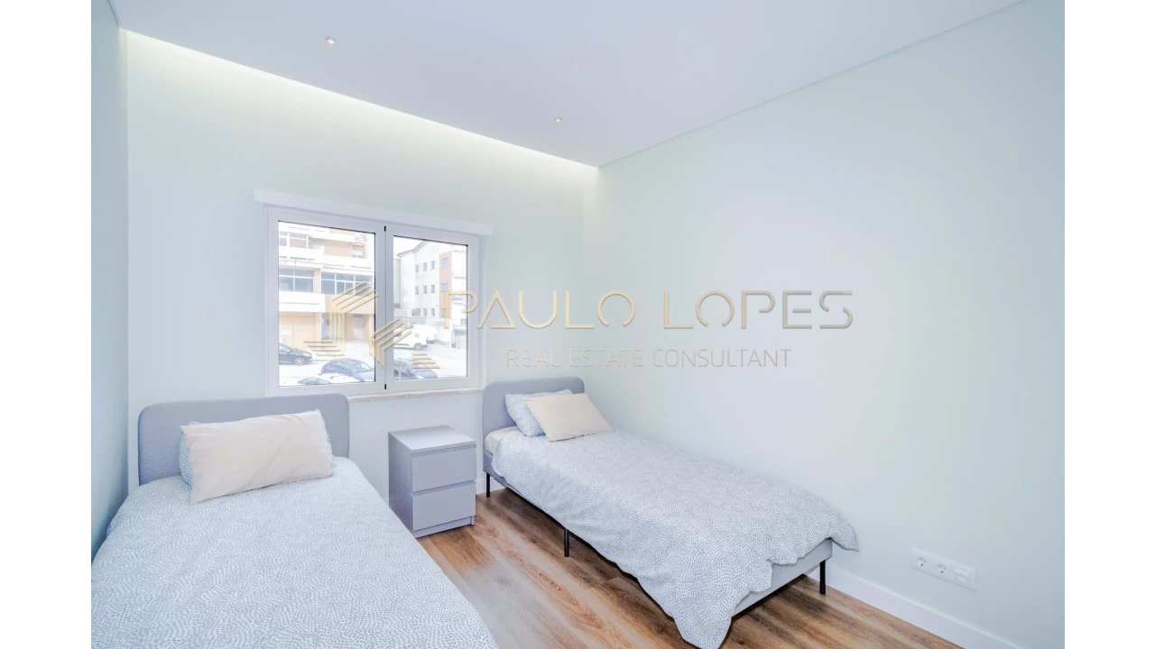 Apartamento T3 para Venda em Nazare Foto 12