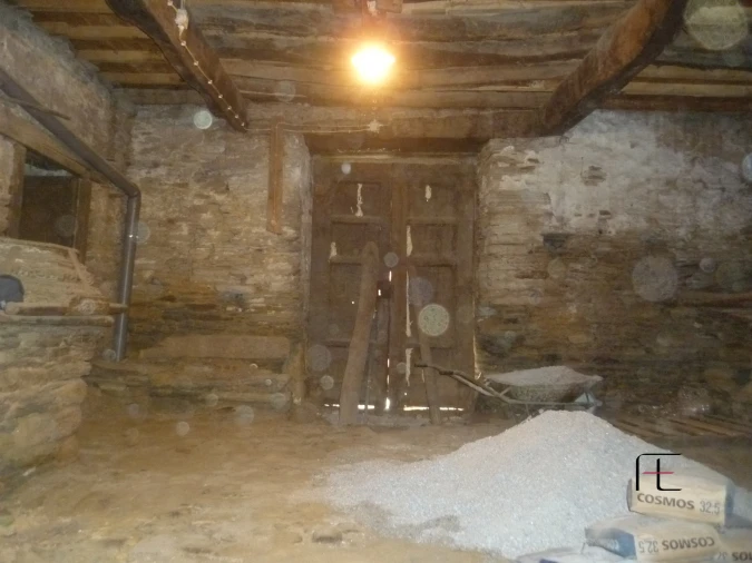 Moradia T3 para Venda em Açoreira Foto 13