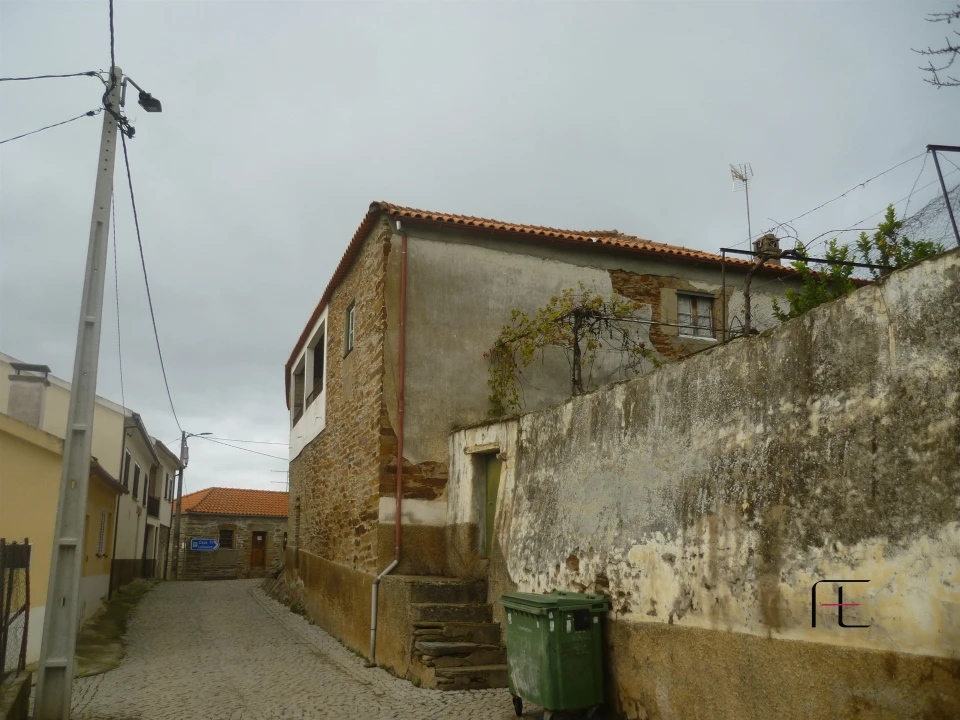 Moradia T3 para Venda em Açoreira Foto 24