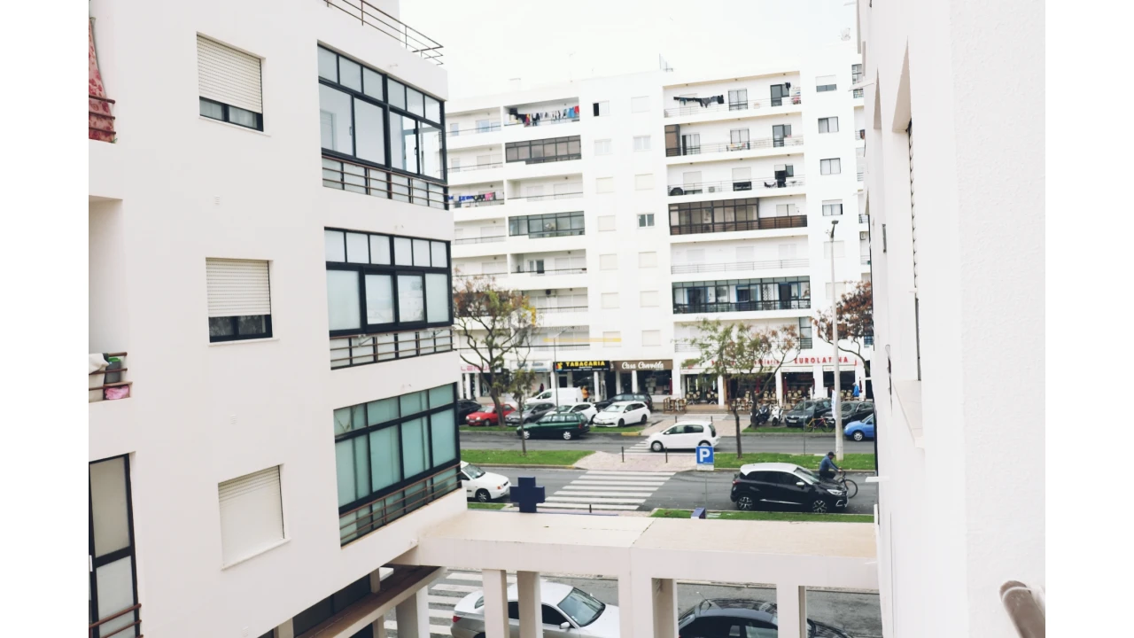 Apartamento T2 para Venda em Quarteira Foto 15