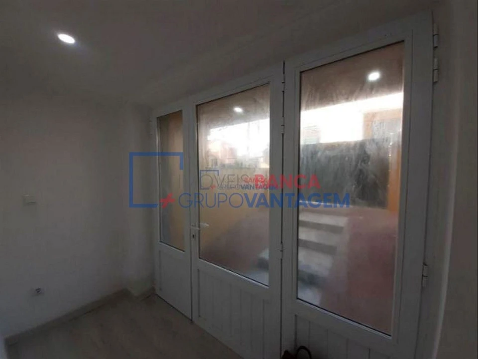 Escritório para Venda em Corroios Foto 13