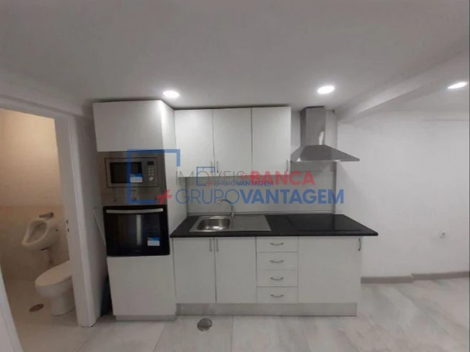 Escritório para Venda em Corroios Foto 7