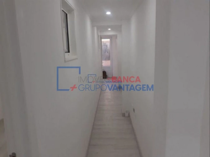 Escritório para Venda em Corroios Foto 6