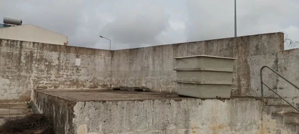 Terreno para Venda em Albufeira e Olhos de Água