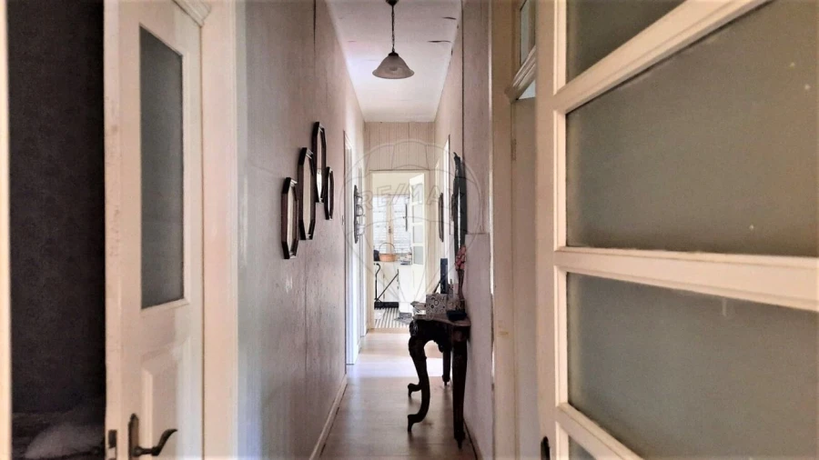 Moradia T4 para Venda em São Paio de Oleiros Foto 10