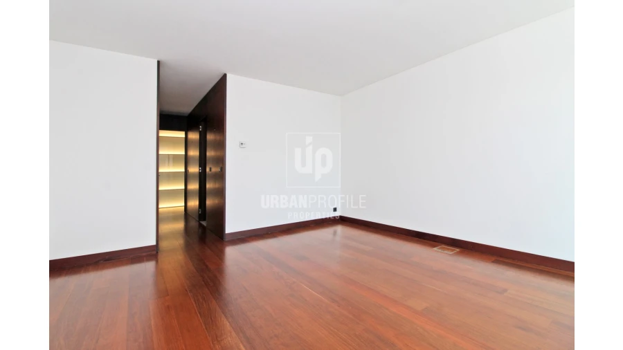 Apartamento T4 para Venda em Belém Foto 13