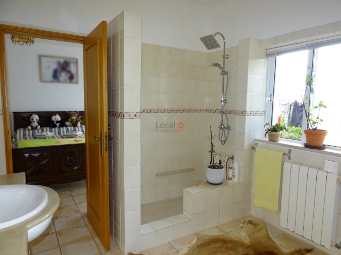 Moradia T4 para Venda em Lagos (São Sebastião e Santa Maria) Foto 16