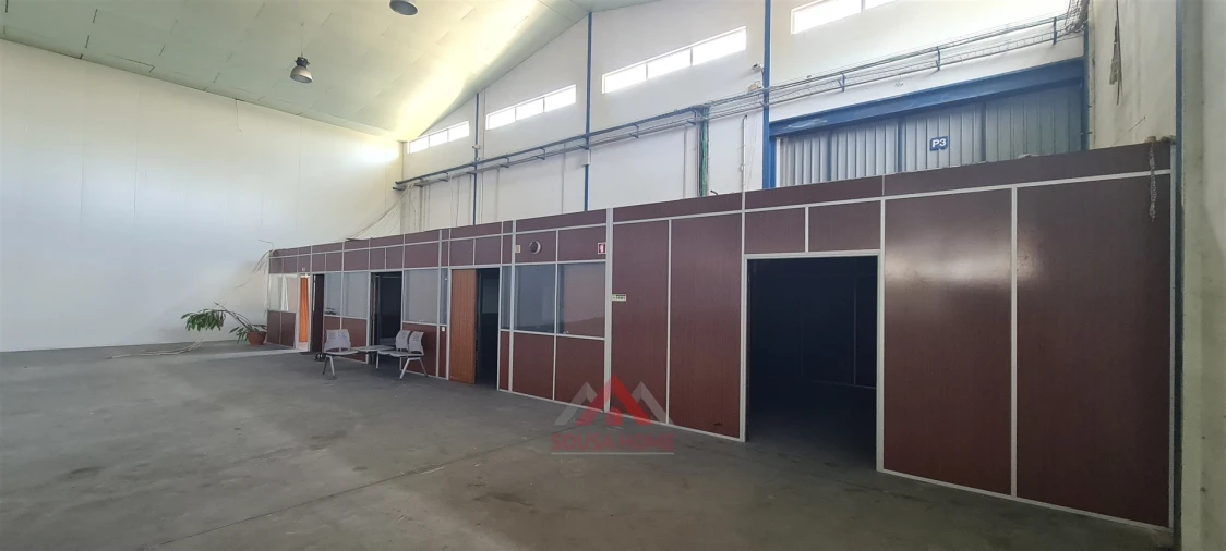 Armazém para Arrendamento em Marrazes e Barosa Foto 12