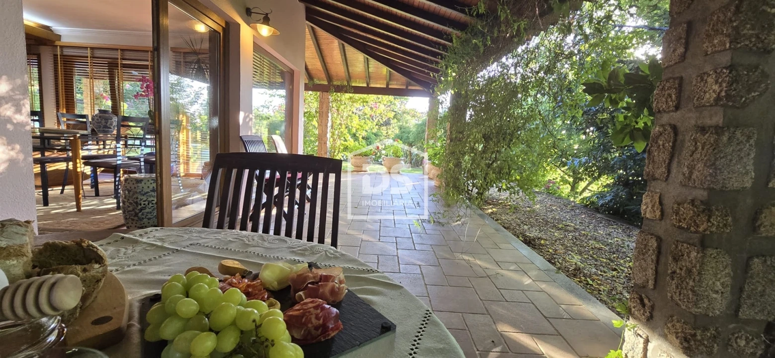 Moradia T4 para Venda em Gouveia (São Pedro e São Julião) Foto 41