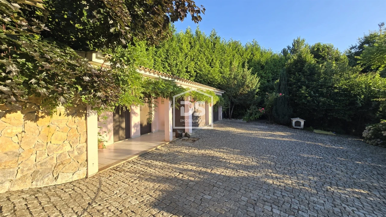 Moradia T4 para Venda em Gouveia (São Pedro e São Julião) Foto 39