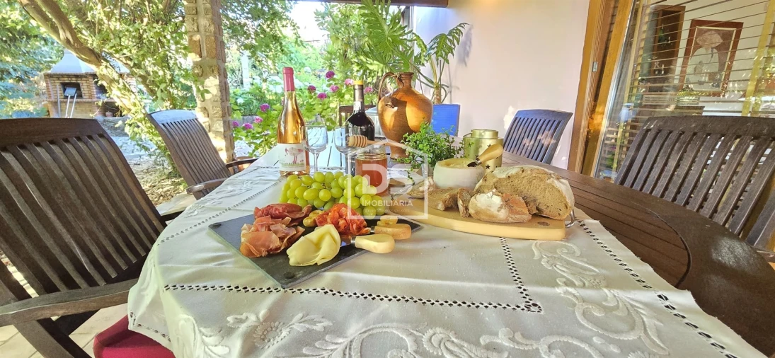 Moradia T4 para Venda em Gouveia (São Pedro e São Julião) Foto 3