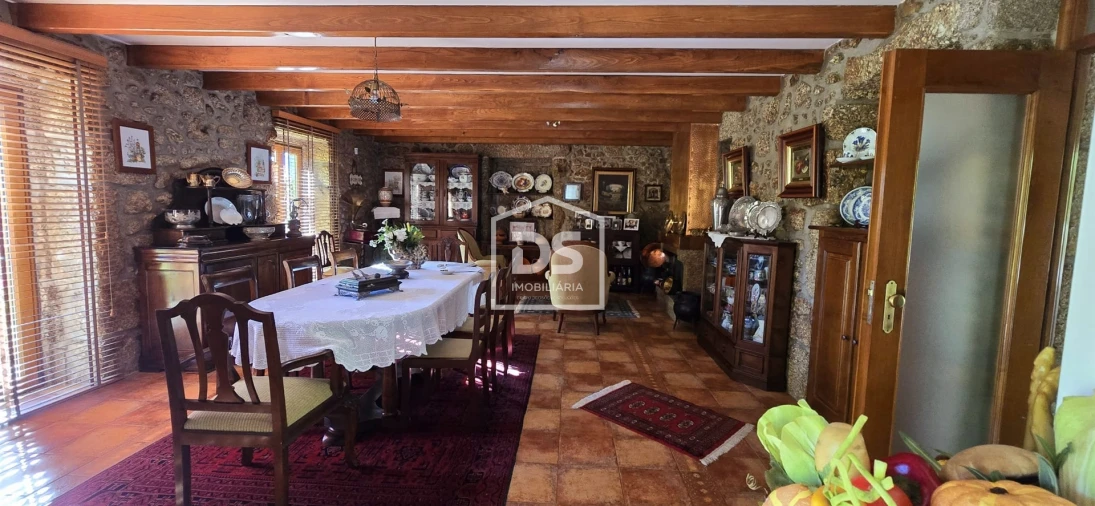 Moradia T4 para Venda em Gouveia (São Pedro e São Julião) Foto 12