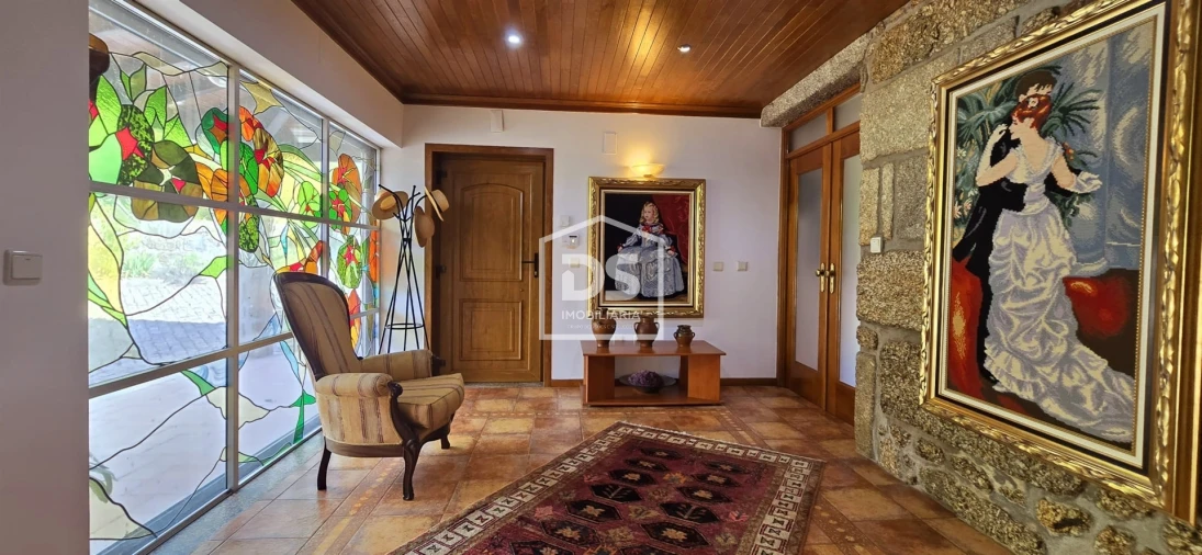 Moradia T4 para Venda em Gouveia (São Pedro e São Julião) Foto 16