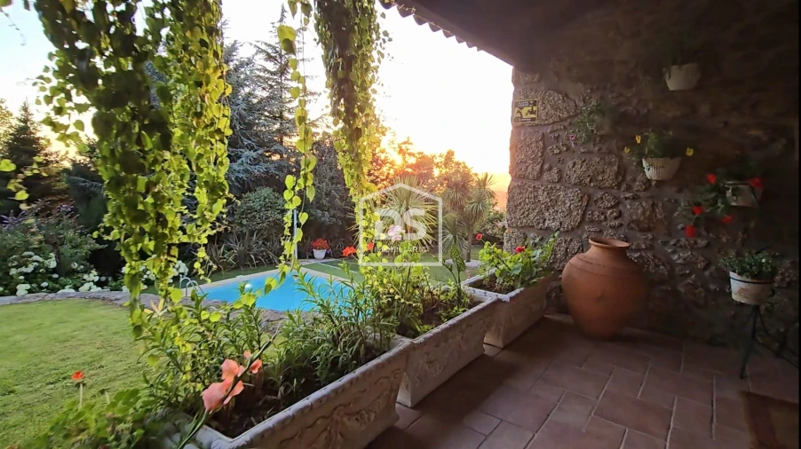 Moradia T4 para Venda em Gouveia (São Pedro e São Julião) Foto 64