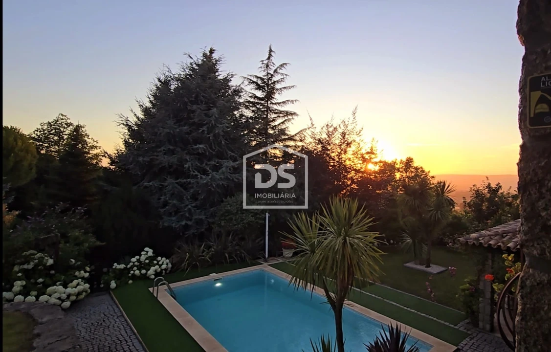 Moradia T4 para Venda em Gouveia (São Pedro e São Julião) Foto 65