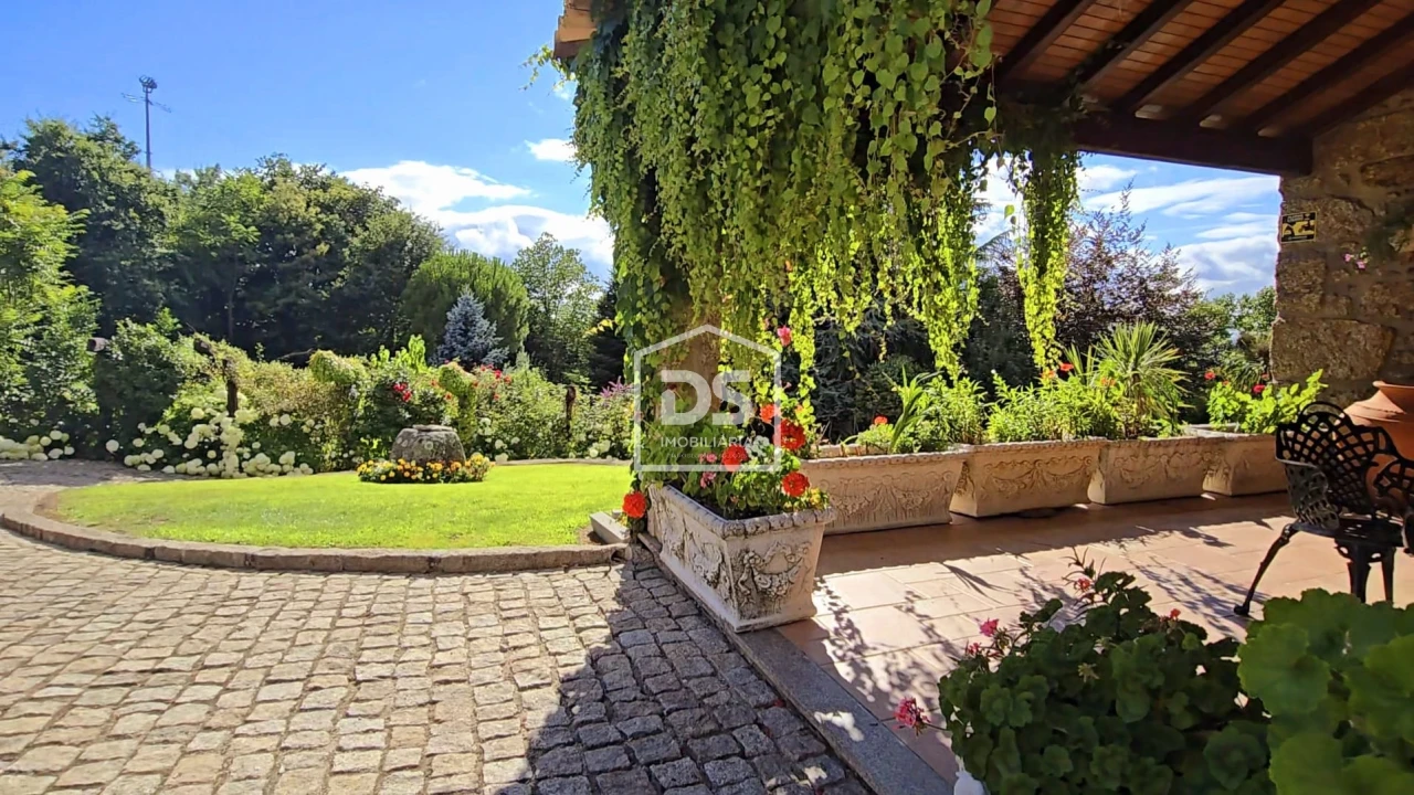 Moradia T4 para Venda em Gouveia (São Pedro e São Julião) Foto 36