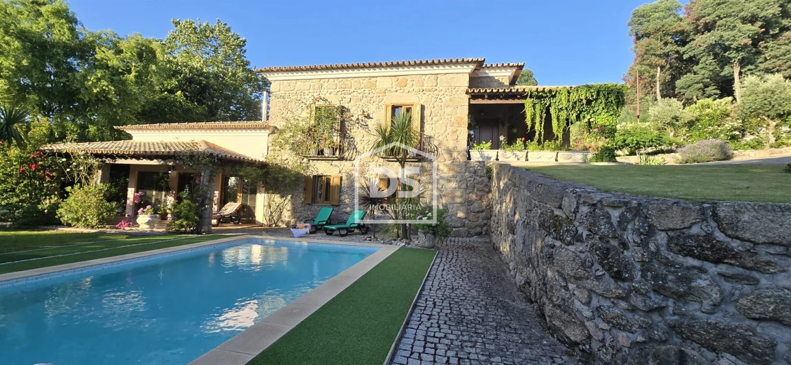 Moradia T4 para Venda em Gouveia (São Pedro e São Julião) Foto 5