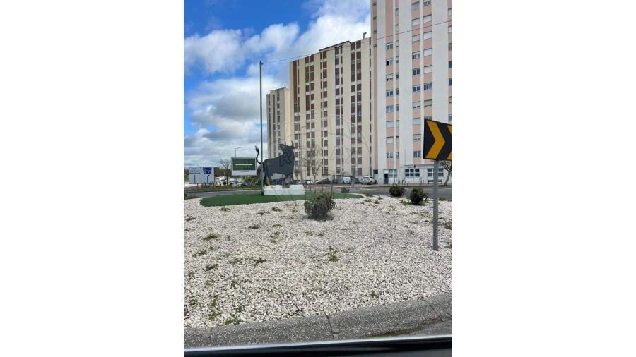 Loja para Venda em Carregado e Cadafais Foto 11