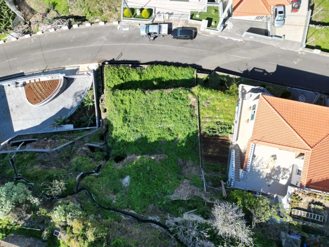 Moradia T2 para Venda em Calheta Foto 22