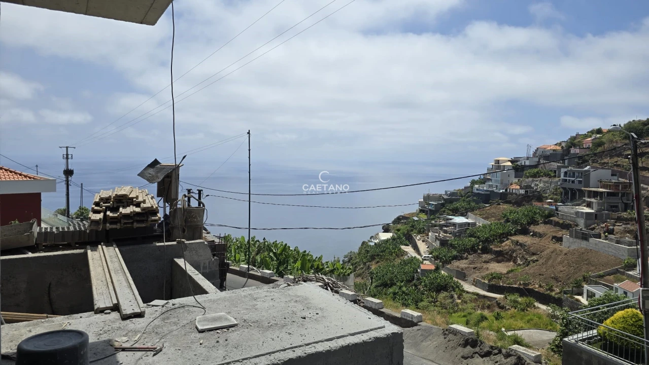 Moradia T2 para Venda em Calheta Foto 54