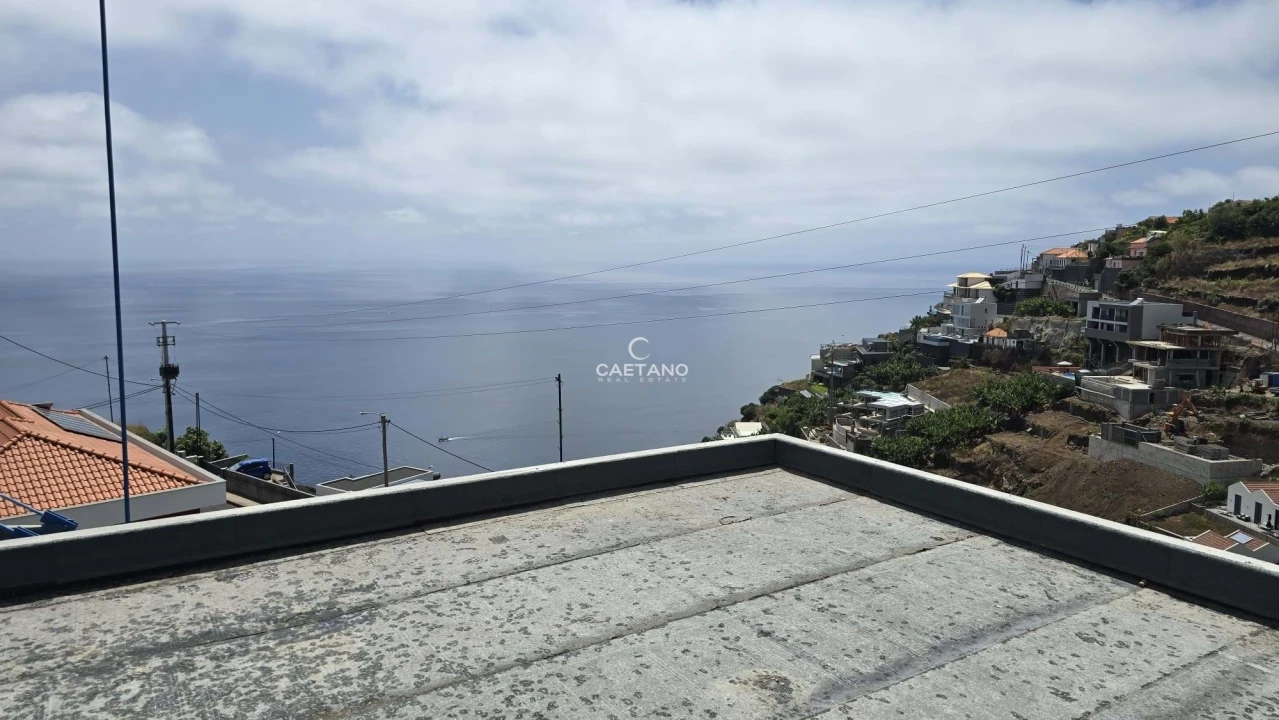 Moradia T2 para Venda em Calheta Foto 48