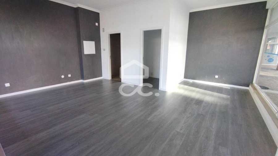 Negócio para Arrendamento em Marinha Grande Foto 3