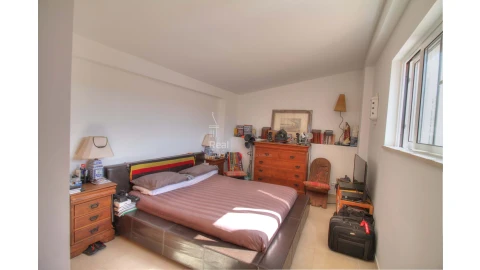 Moradia T5 para Venda em Olhão