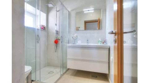 Moradia T5 para Venda em Olhão