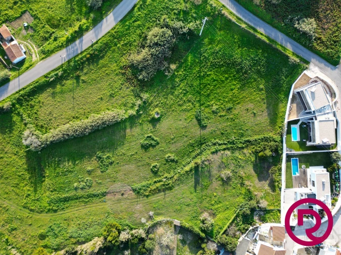 Terreno para Venda em Tornada e Salir do Porto Foto 2
