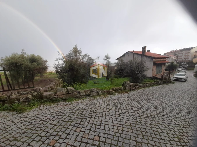 Terreno para Venda em Belmonte e Colmeal da Torre Foto 3