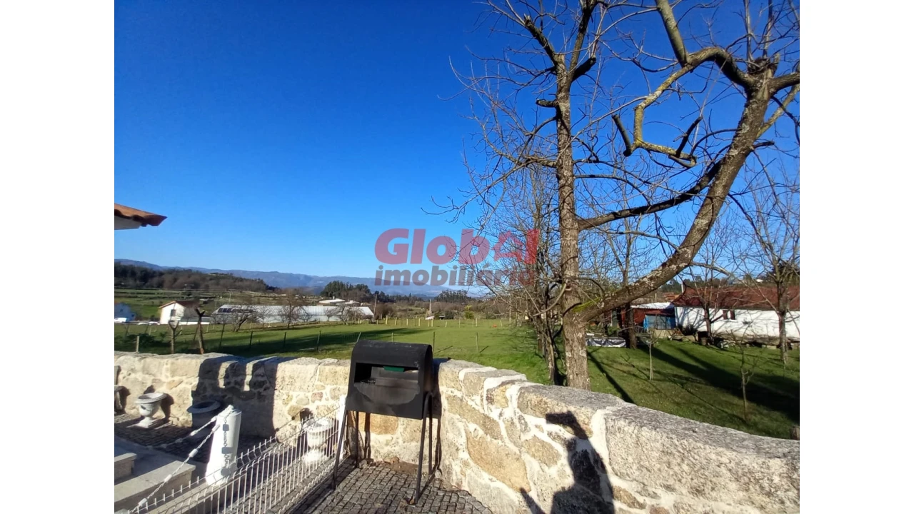 Terreno para Venda em São Vicente de Lafões Foto 6