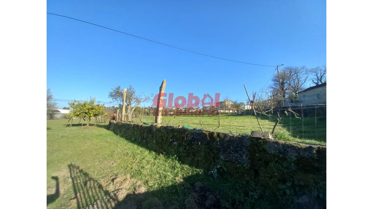 Terreno para Venda em São Vicente de Lafões Foto 3