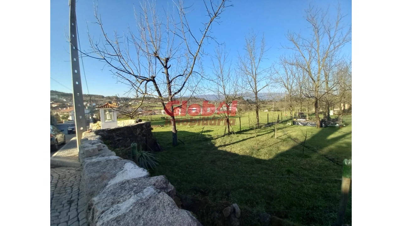 Terreno para Venda em São Vicente de Lafões Foto 8